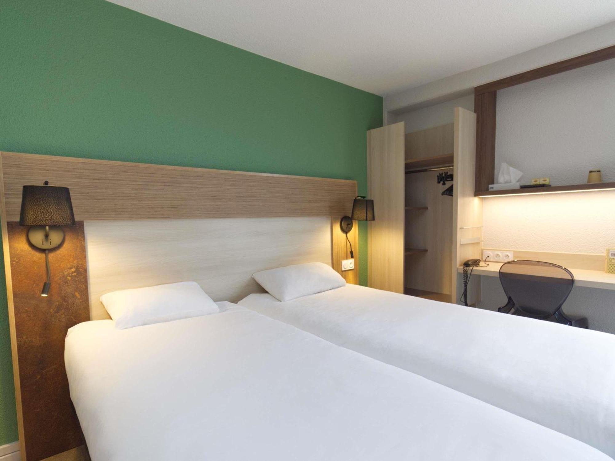 Greet Hotel Dijon Sud Longvic Luaran gambar