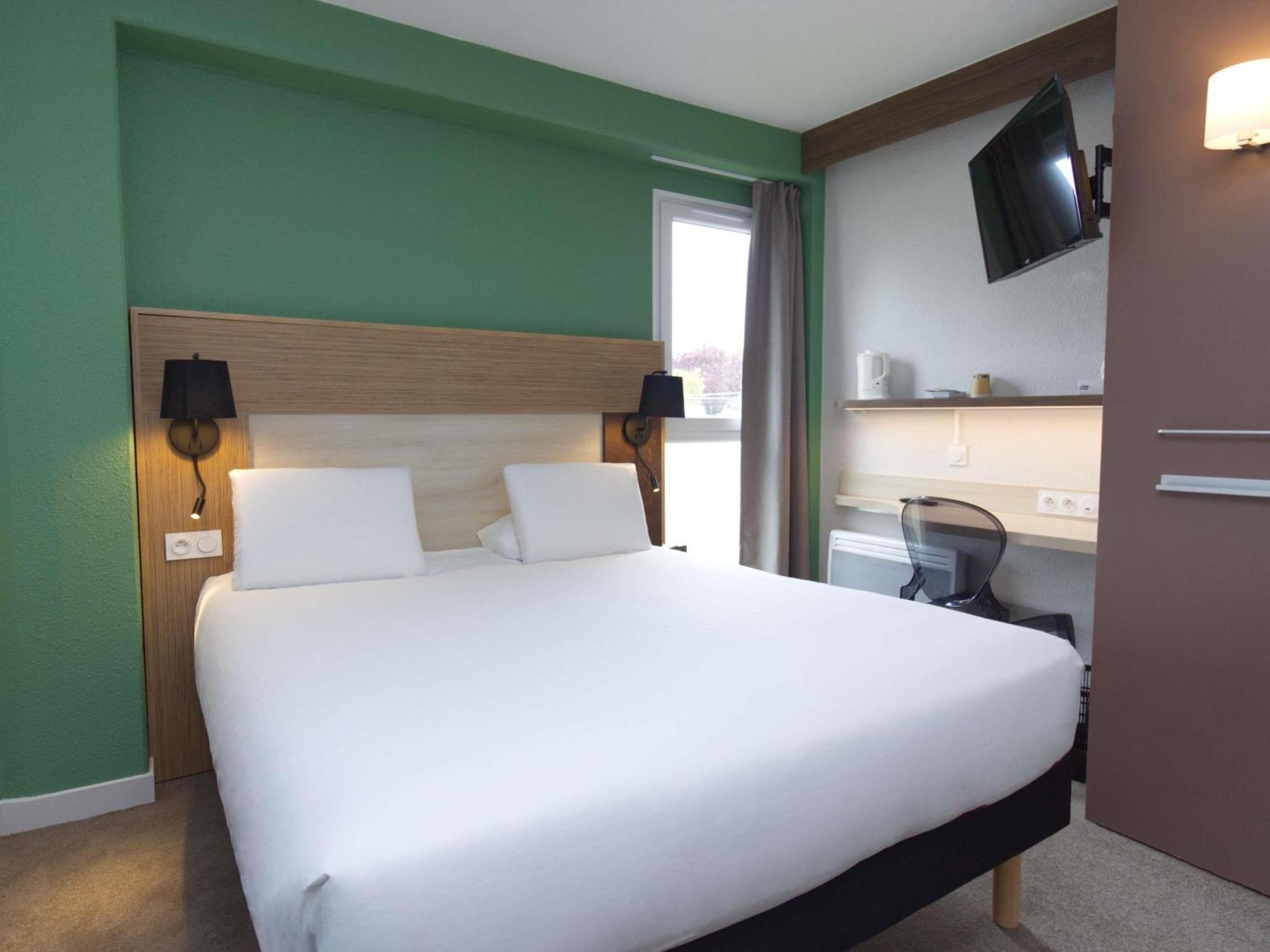 Greet Hotel Dijon Sud Longvic Luaran gambar
