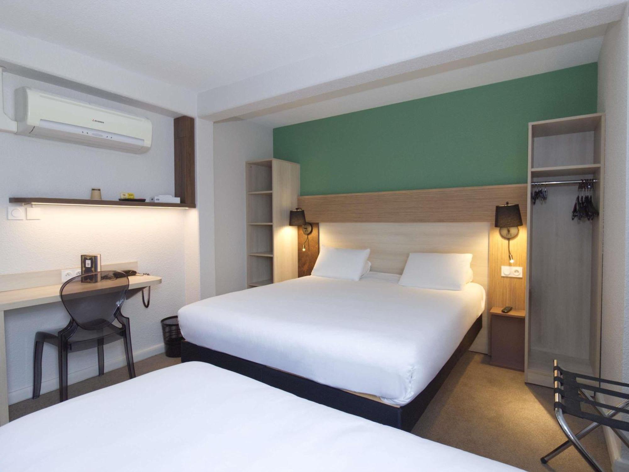 Greet Hotel Dijon Sud Longvic Luaran gambar